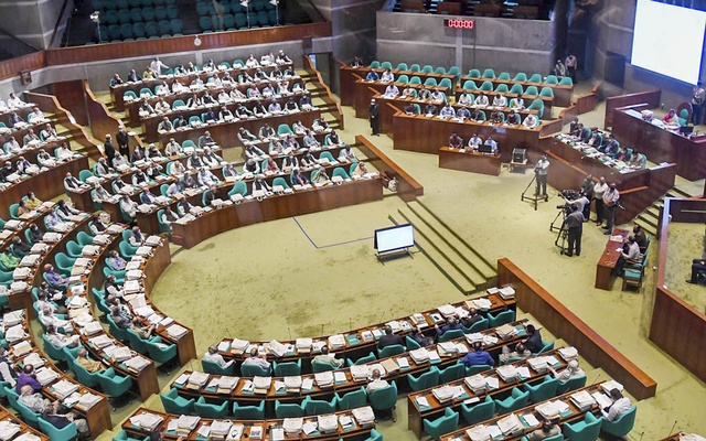 Opposition MPs accuse police of extra-judicial killing, enforced disappearance at parliament