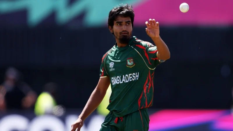 তানজিমের জোড়া শিকার কোহলি-সূর্য