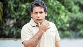 আসছে ‘আধুনিক বাংলা হোটেল’ নিয়ে মোশাররফ করিম
