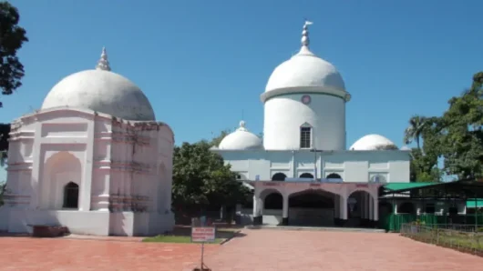 নিষেধাজ্ঞা উঠল দু’ বছর পর, শ্রাবণীমেলায় জল্পেশ মন্দিরের গর্ভগৃহে ঢুকতে পারবেন পুণ্যার্থীরা
