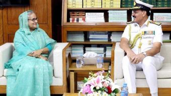 প্রধানমন্ত্রীর সাথে ভারতের নৌবাহিনী প্রধানের সাক্ষাৎ