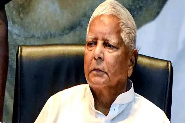 আগস্টের মধ্যে মোদি সরকারের পতন হতে পারে: লালু প্রসাদ যাদব
