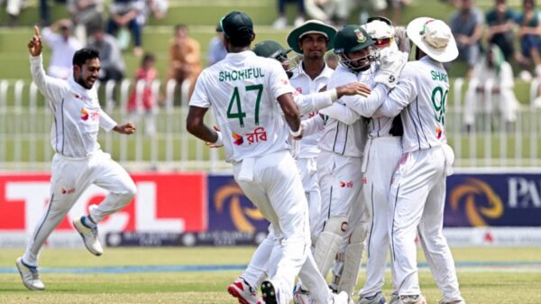 সাদা পোশাকে পাকিস্তানে ঐতিহাসিক জয় বাংলাদেশের