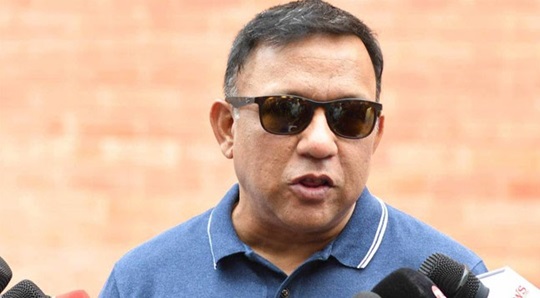 বিসিবি থেকে পদত্যাগ করলেন সুজন